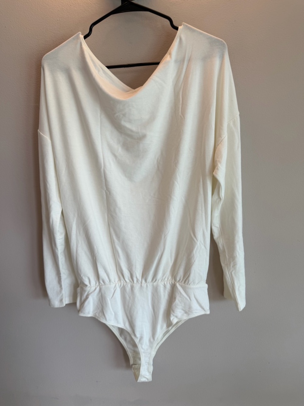 Cupshe Womens White Long Sleeve Draped Boat Neck Bodysuit Large NWT - Picture 5 of 5